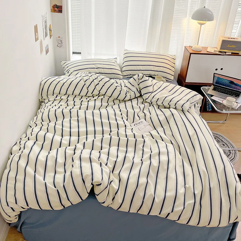 Nordic Stripes Bedding Set | Aesthetic Room Decor