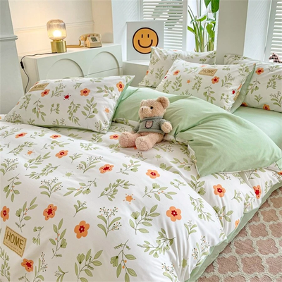 Minty Floral Bedding Set | Aesthetic Room Decor