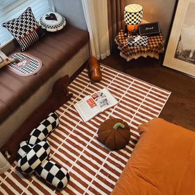 Brown Retro Rug | Aesthetic Room Decor