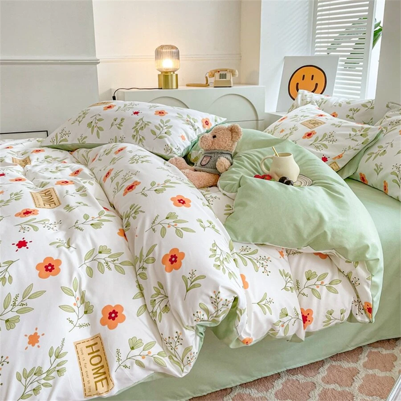 Minty Floral Bedding Set | Aesthetic Room Decor