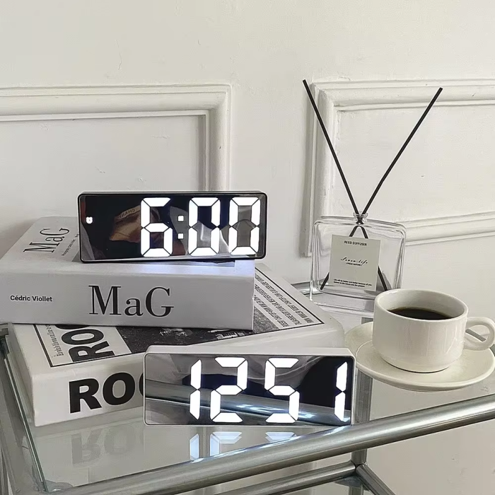 Mirror Screen Alarm Clock | Aesthetic Room Decor