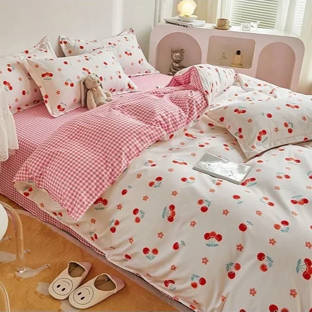 Aesthetic Bedroom Decor | Sweet Cherry Duvet Set