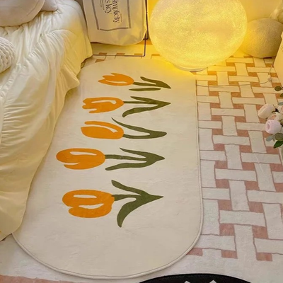 Bedside Tulip Rug | Aesthetic Rug
