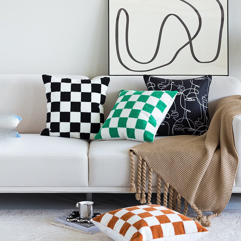 Plush Checkered Pillow Case