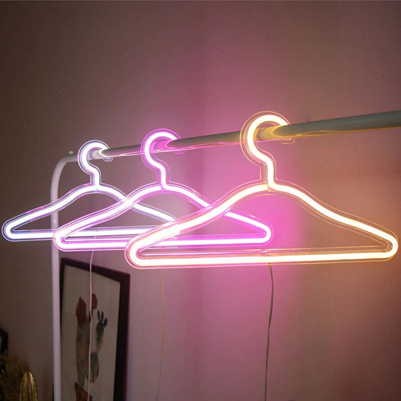 Aesthetic Clothes Hanger