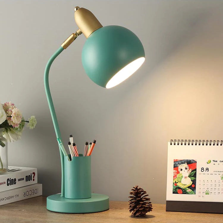 Light Dimming Desk Lamp